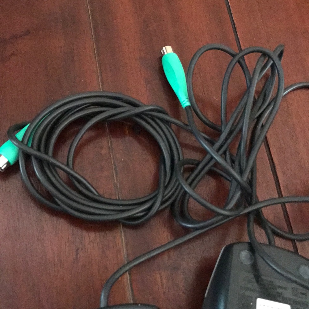 2 Computer Mice - Picture 3 of 3